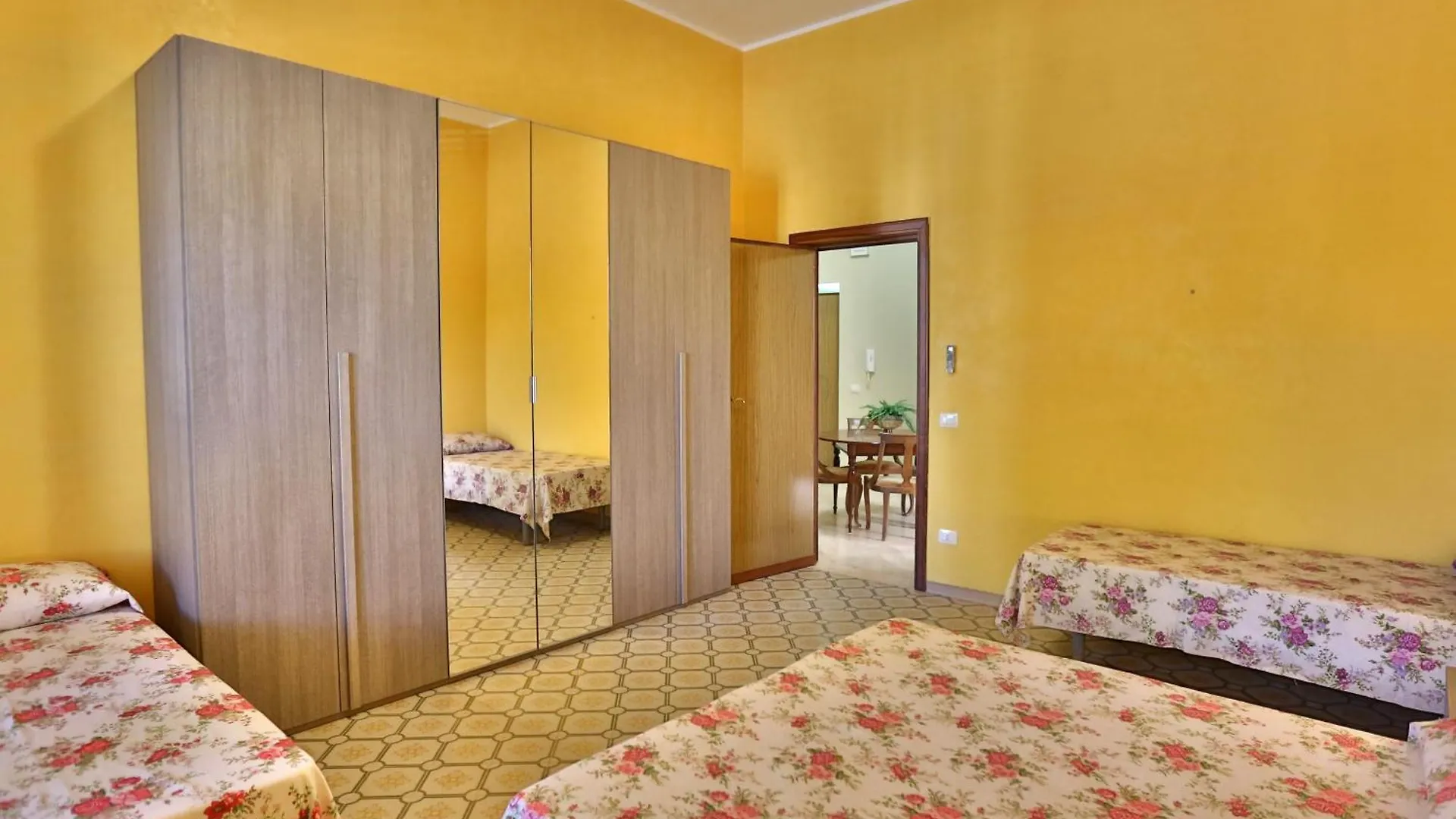 Re Sole La Villa - Casa Vacanza U R A N O Avola