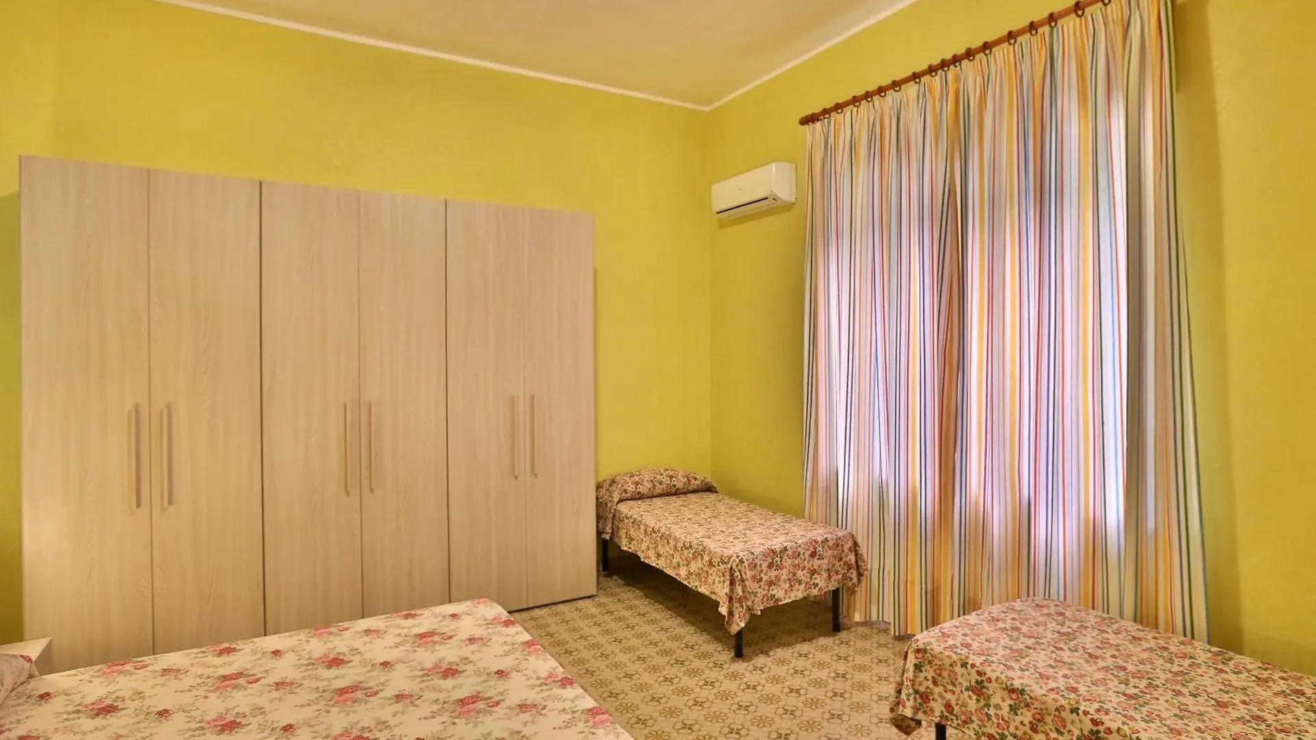 Re Sole La Villa - Casa Vacanza U R A N O Avola 0*,