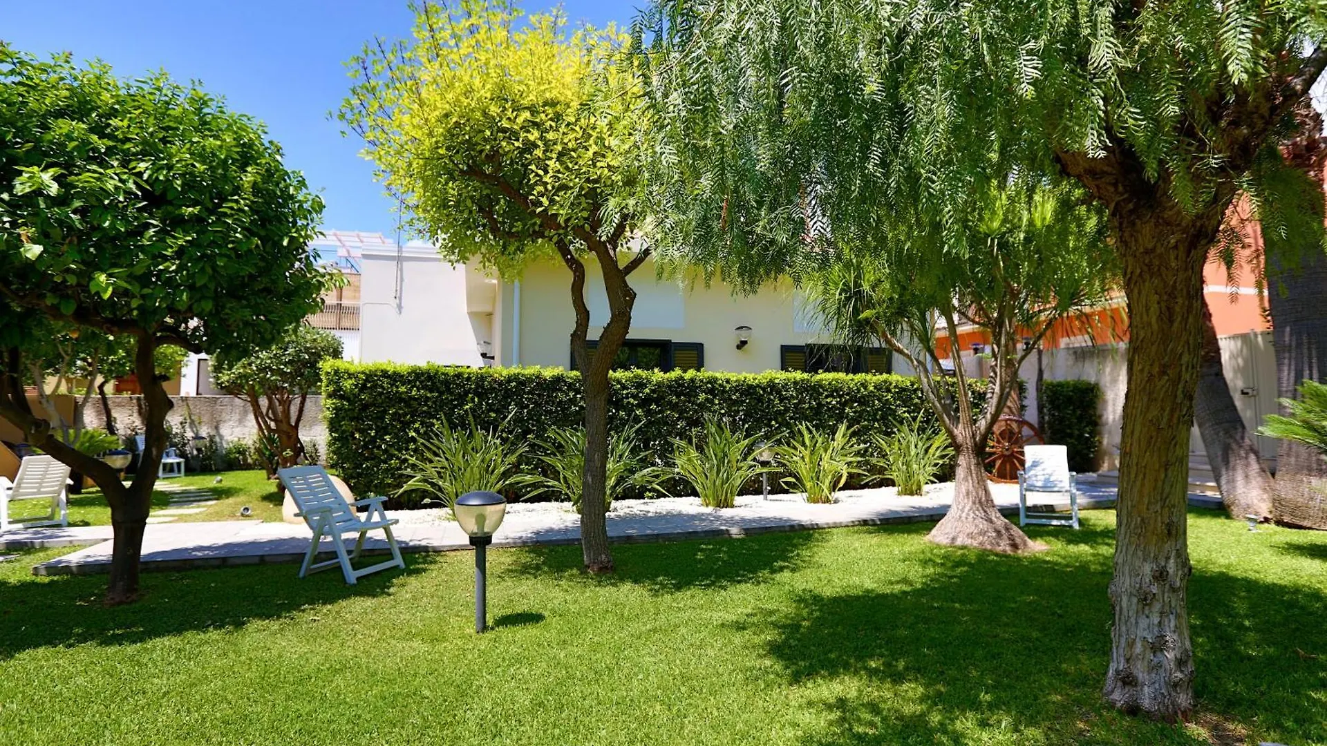 Re Sole La Villa - Casa Vacanza U R A N O Avola